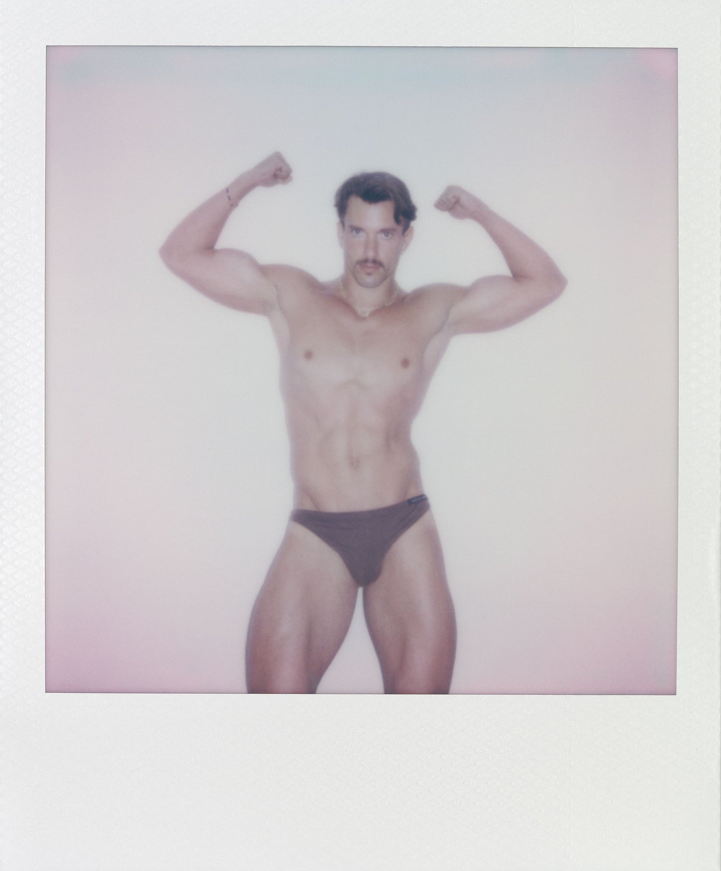 Polaroid 008